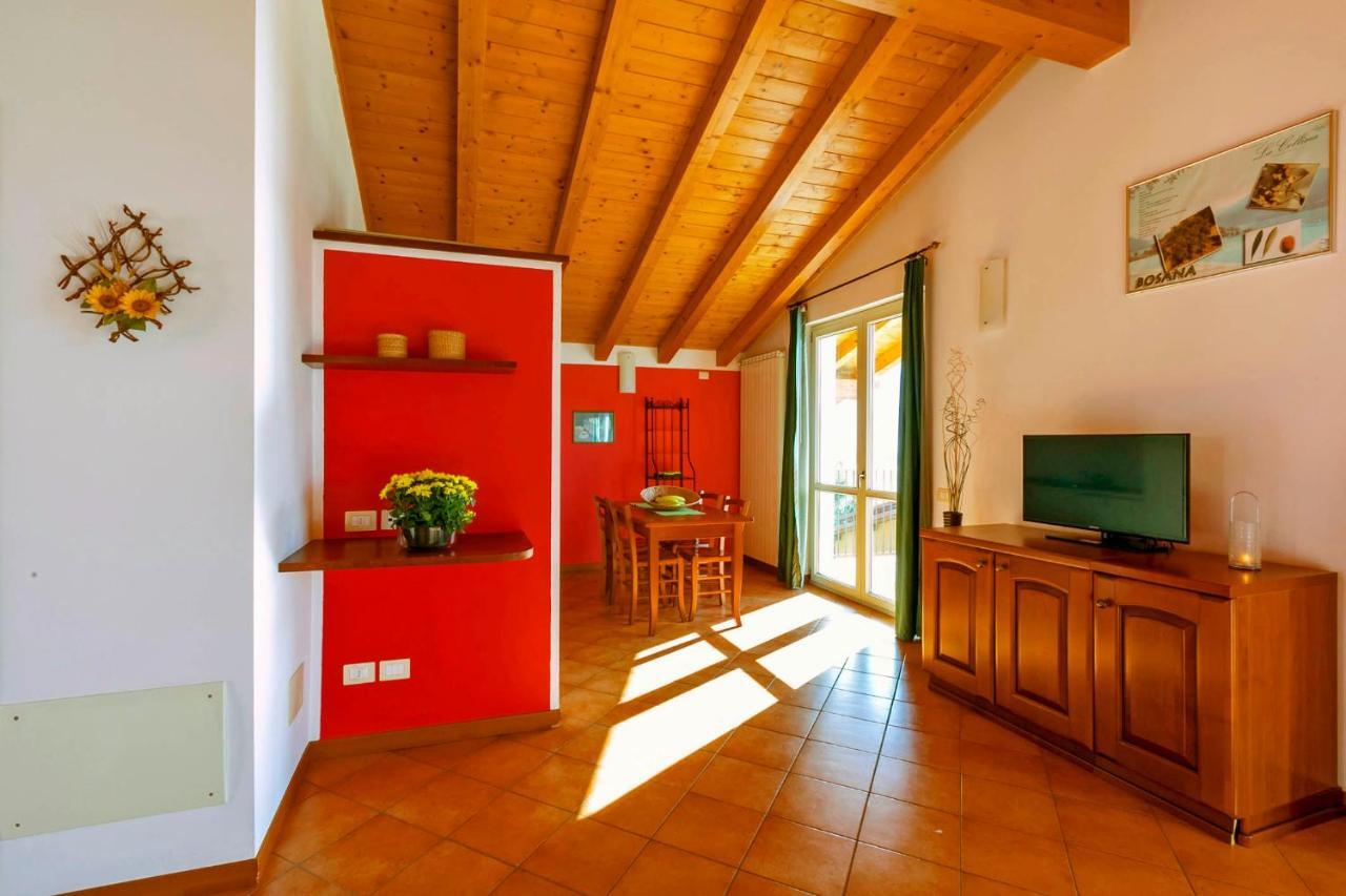 La Collina Degli Ulivi Apartment Vercana Bagian luar foto