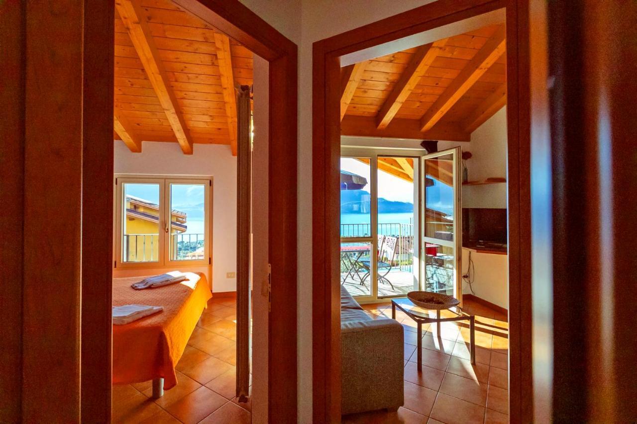 La Collina Degli Ulivi Apartment Vercana Bagian luar foto