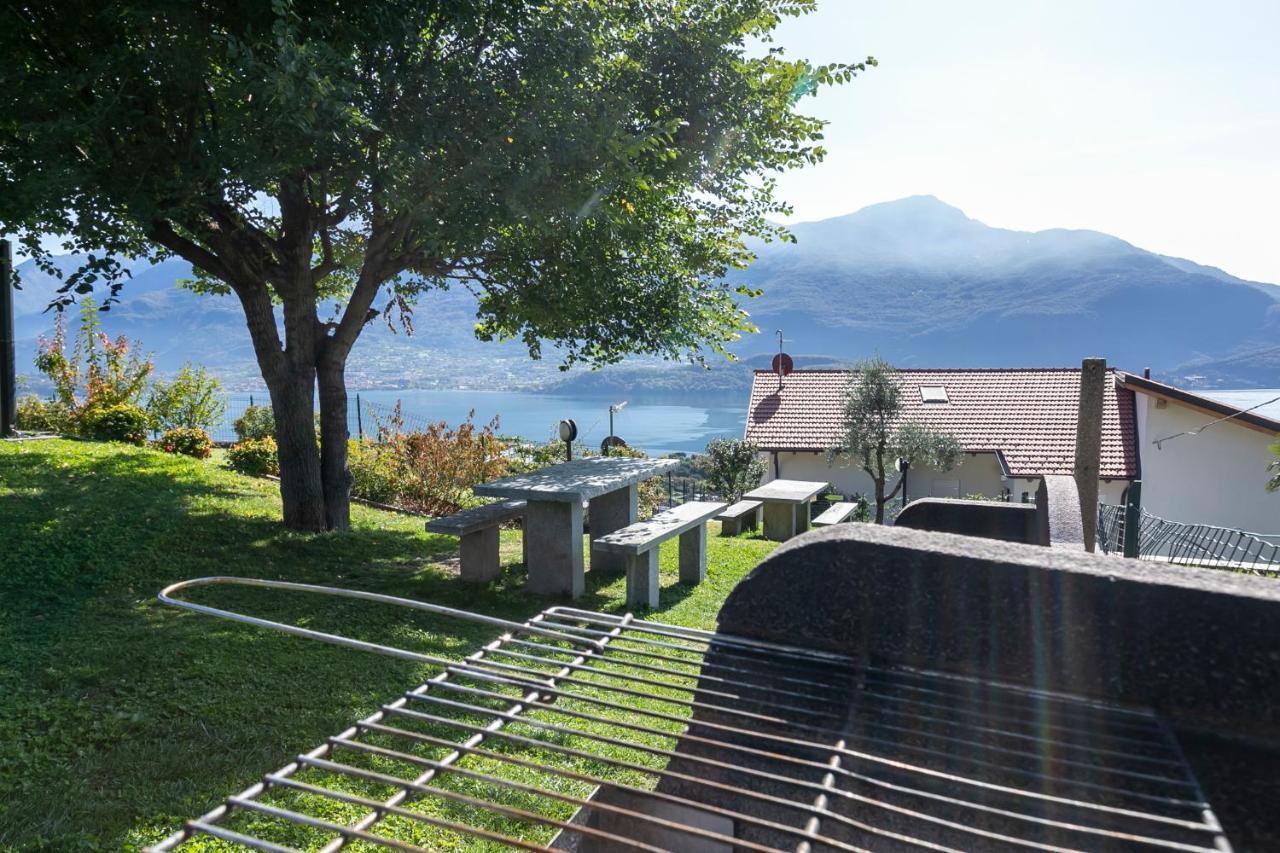 La Collina Degli Ulivi Apartment Vercana Bagian luar foto