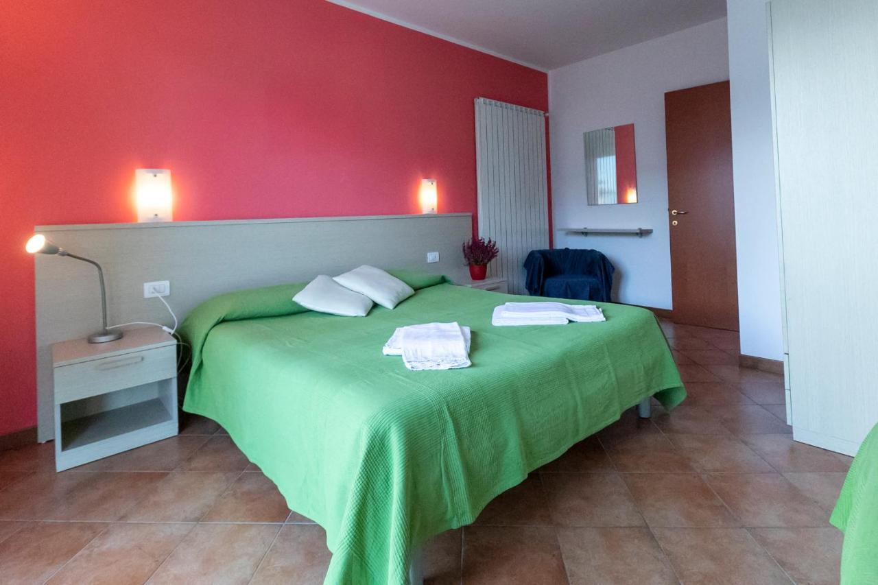La Collina Degli Ulivi Apartment Vercana Bagian luar foto